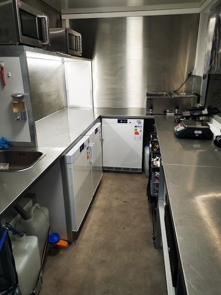 Tracteur d'occasion Renault Master + Caisse neuve (Juillet 2022) – Image 5