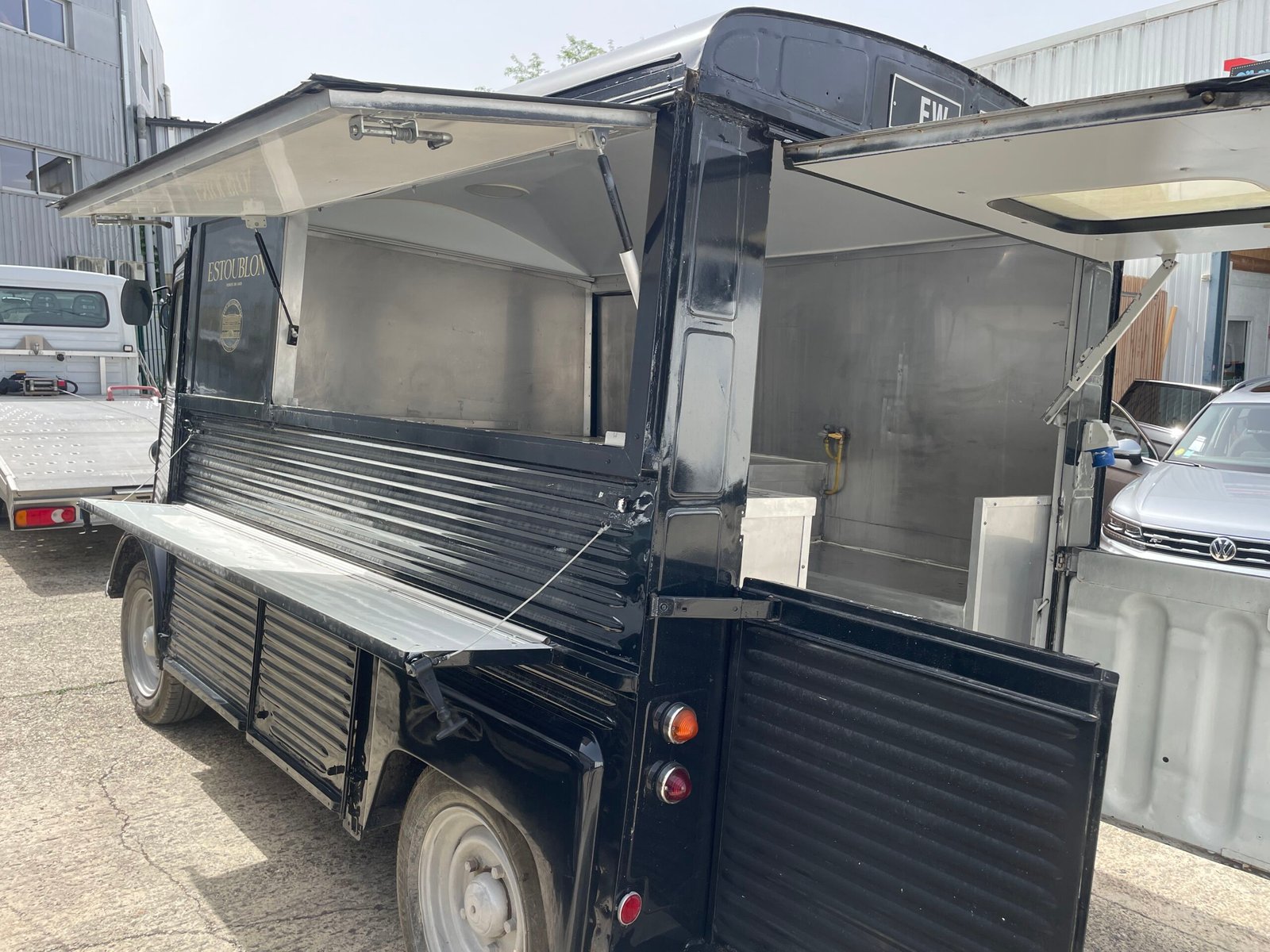 Foodtruck Citroën HY Diesel 1981 – Carte grise collection – Image 5