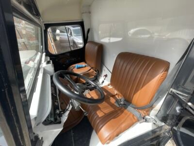 Foodtruck Citroën HY Diesel 1981 – Carte grise collection – Image 2