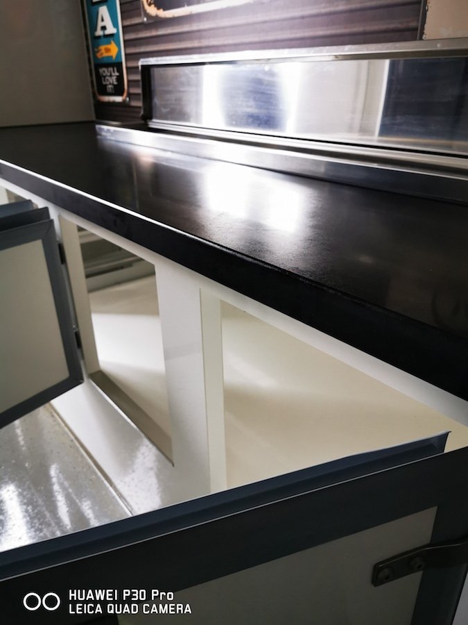 Food Truck rétro à pizza neuf Peugeot Boxer (Cabine 335 L3) – Image 2